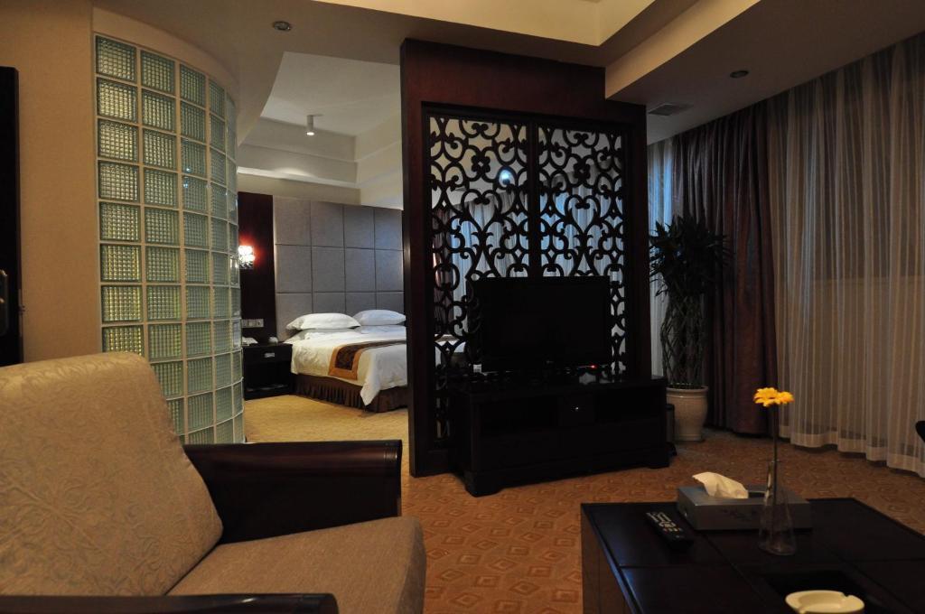 Tianhe Hotel Чънду Екстериор снимка